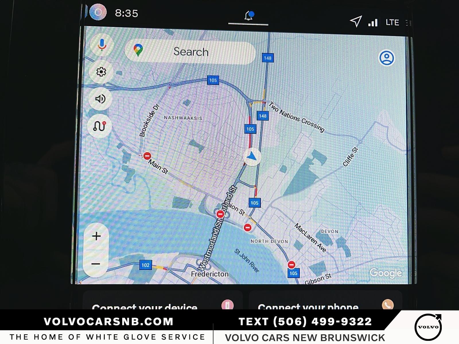 2026 Volvo XC40 B5 Plus Dark Theme