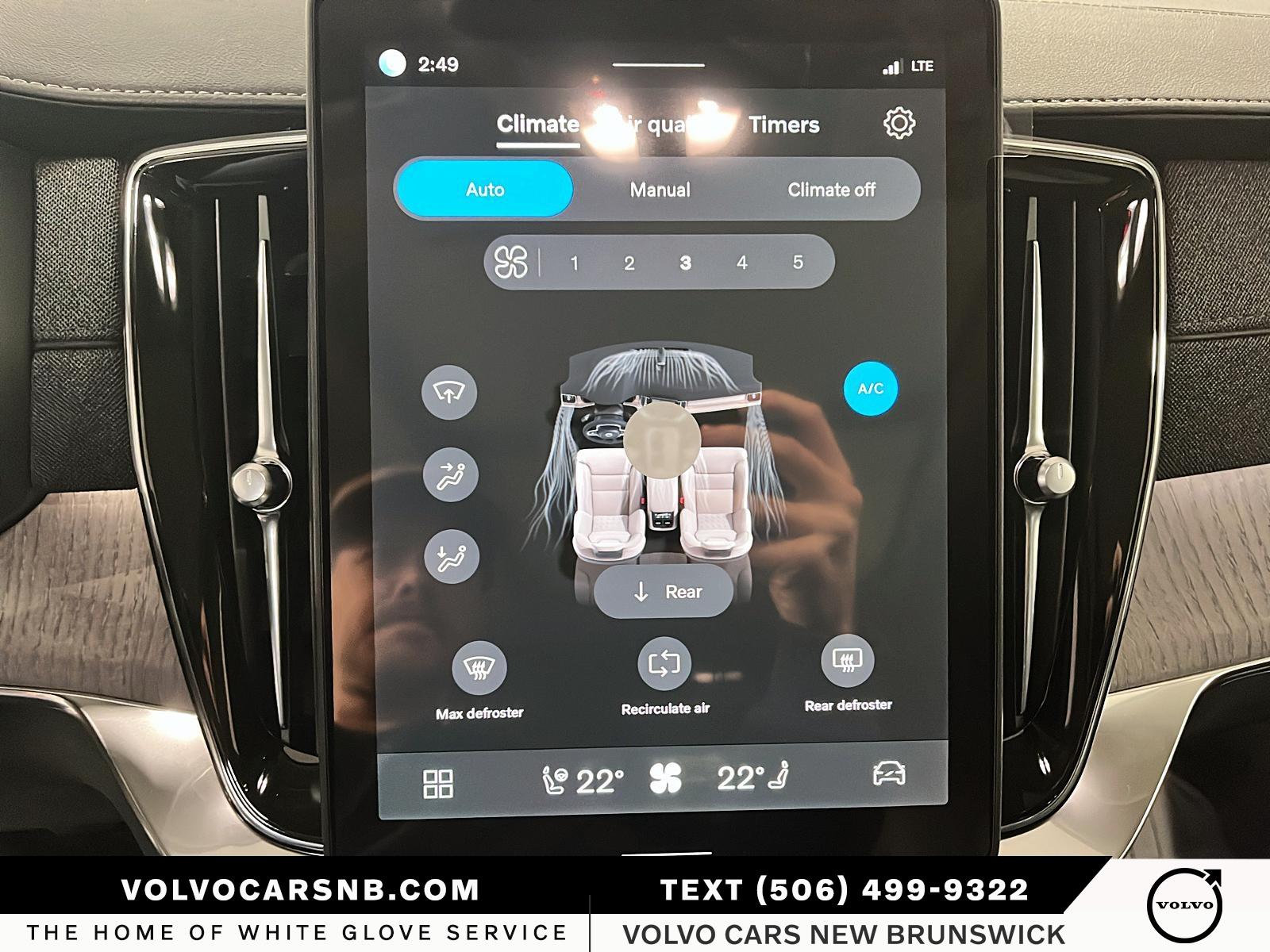 2026 Volvo XC90 Plug-In Hybrid T8 Ultra Dark Theme
