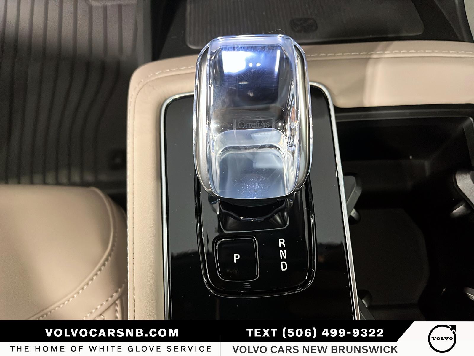 2026 Volvo XC90 Plug-In Hybrid T8 Plus Dark Theme