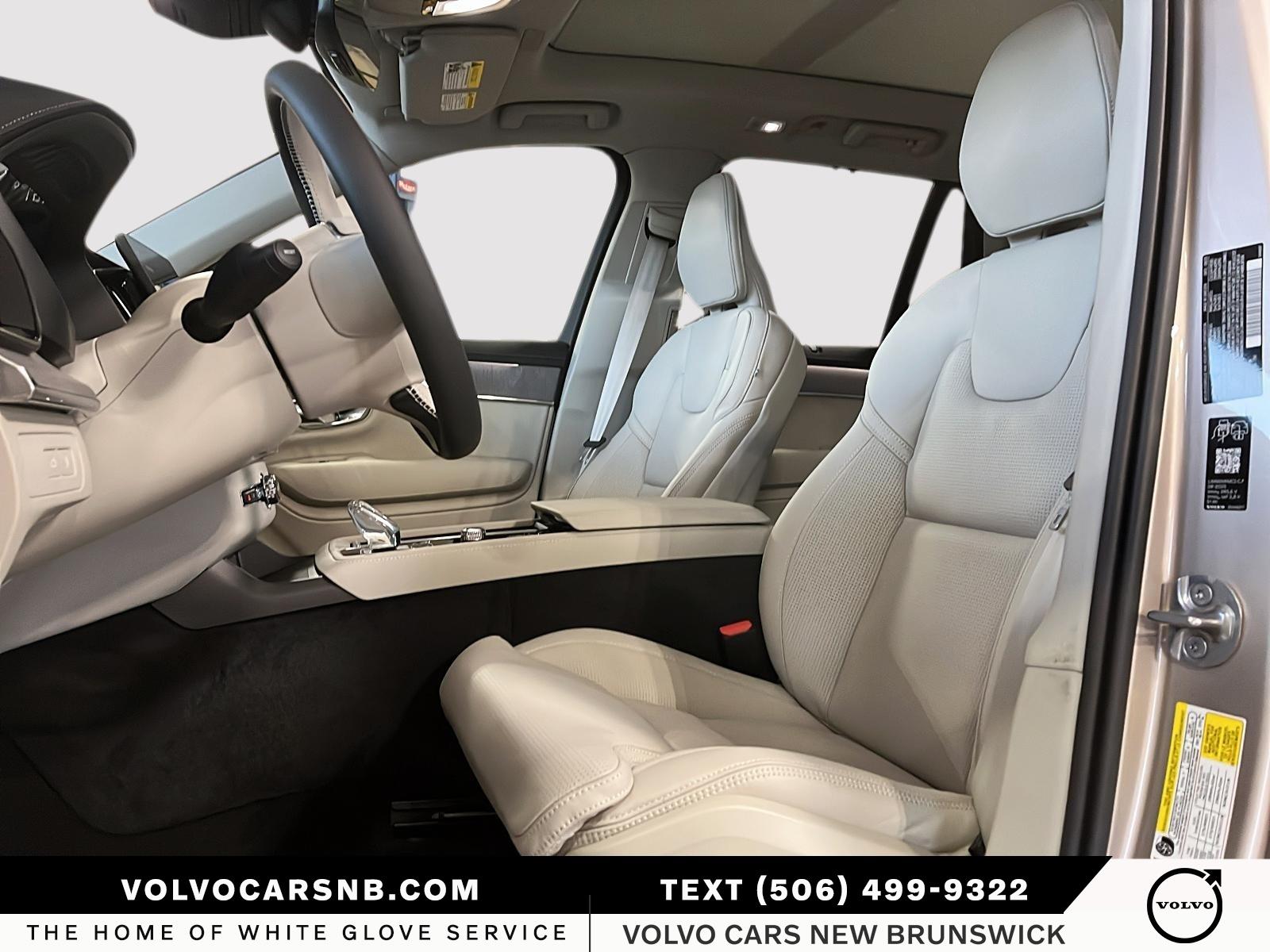 2026 Volvo XC90 Plug-In Hybrid T8 Ultra Dark Theme