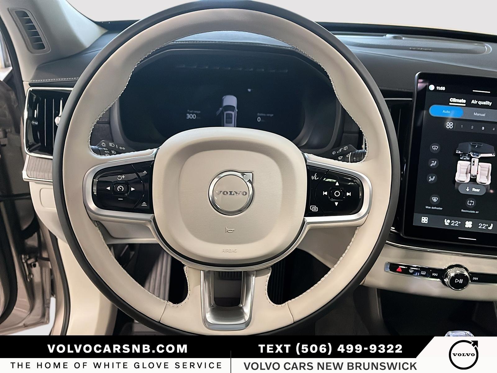 2026 Volvo XC90 Plug-In Hybrid T8 Ultra Dark Theme