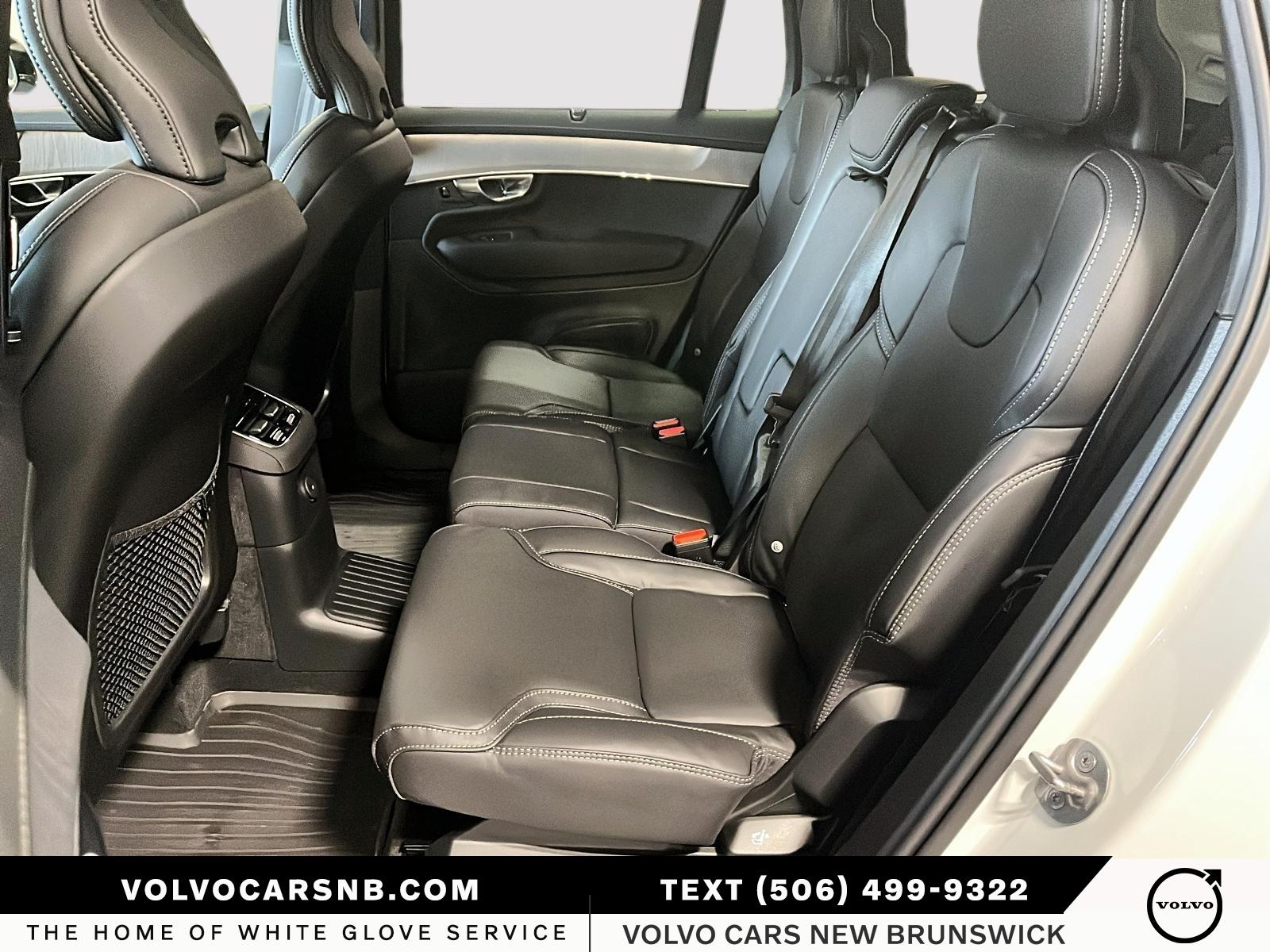 2026 Volvo XC90 Plug-In Hybrid T8 Ultra Dark Theme