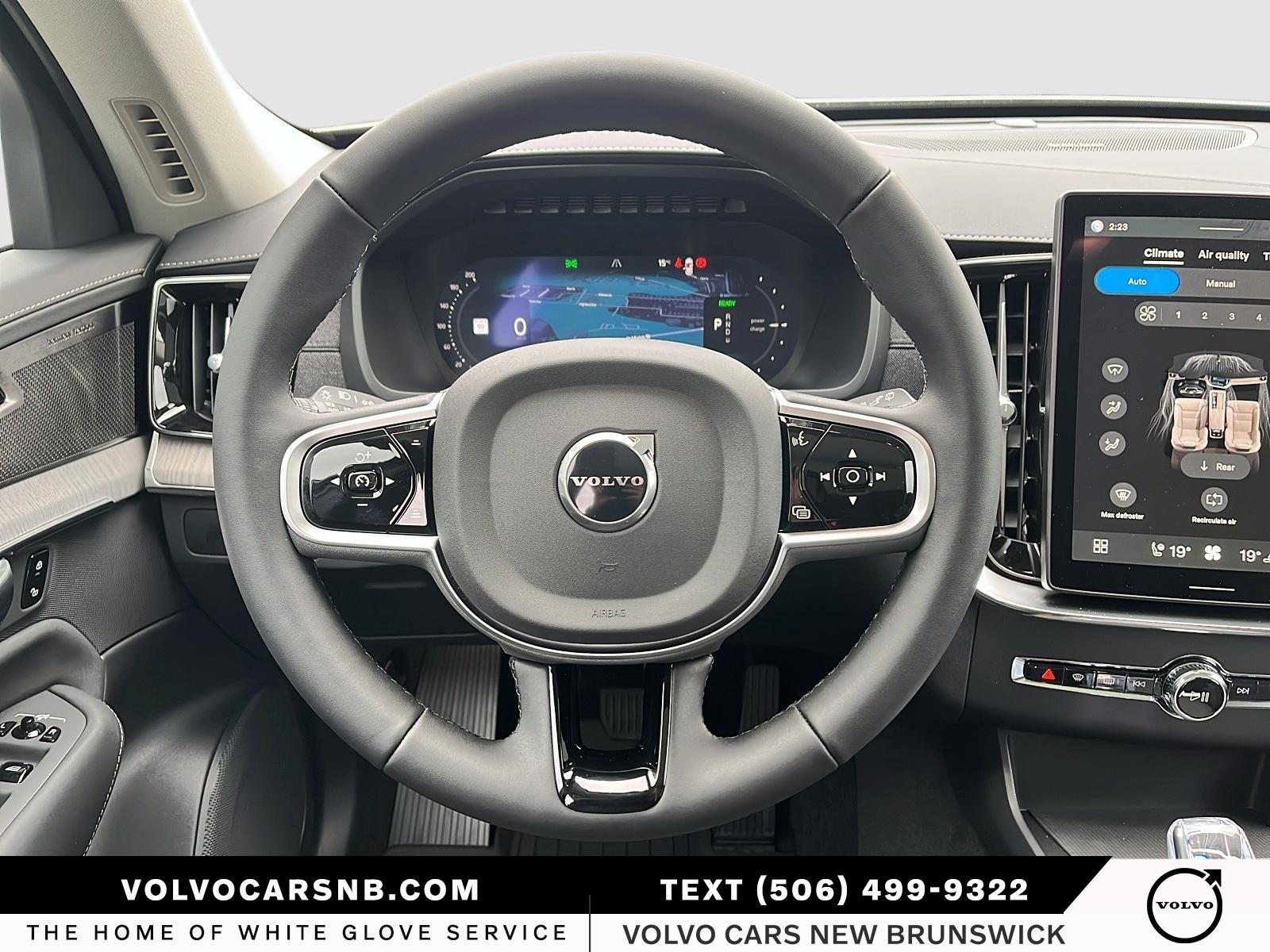 2026 Volvo XC90 Plug-In Hybrid T8 Ultra Dark Theme