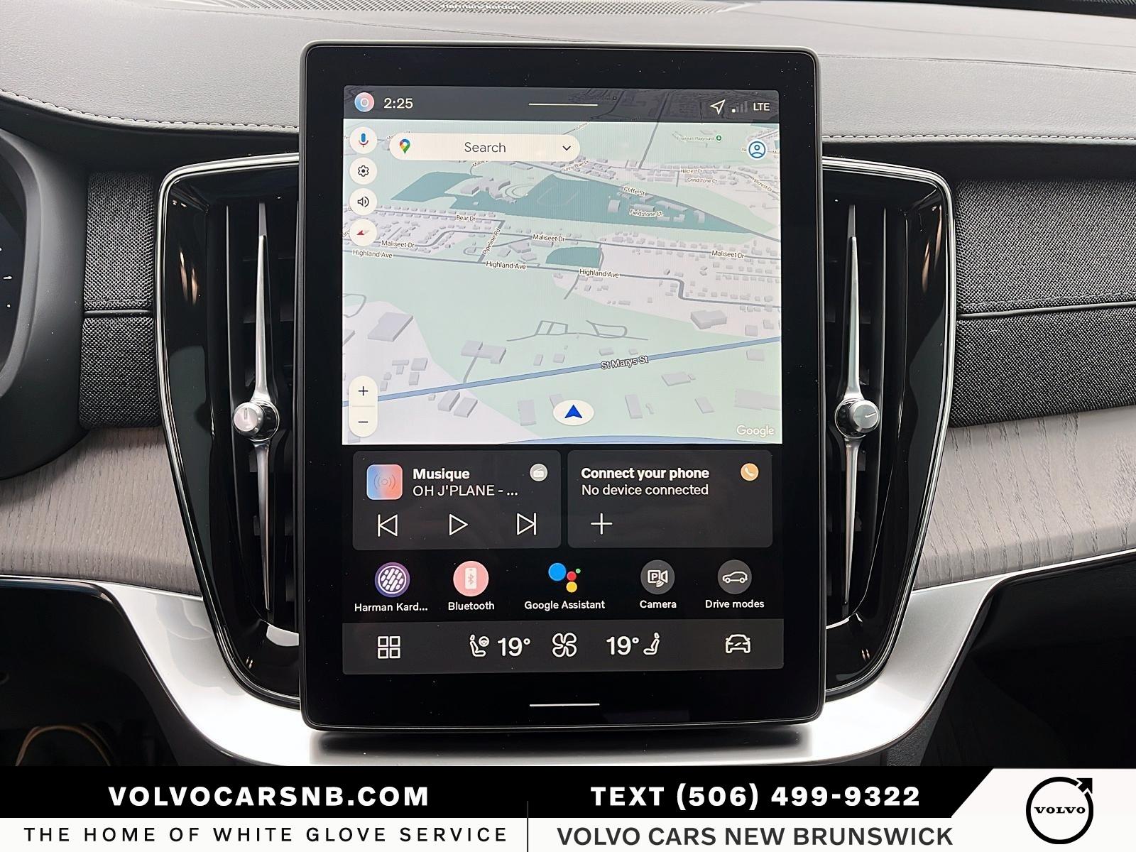 2026 Volvo XC90 Plug-In Hybrid T8 Ultra Dark Theme