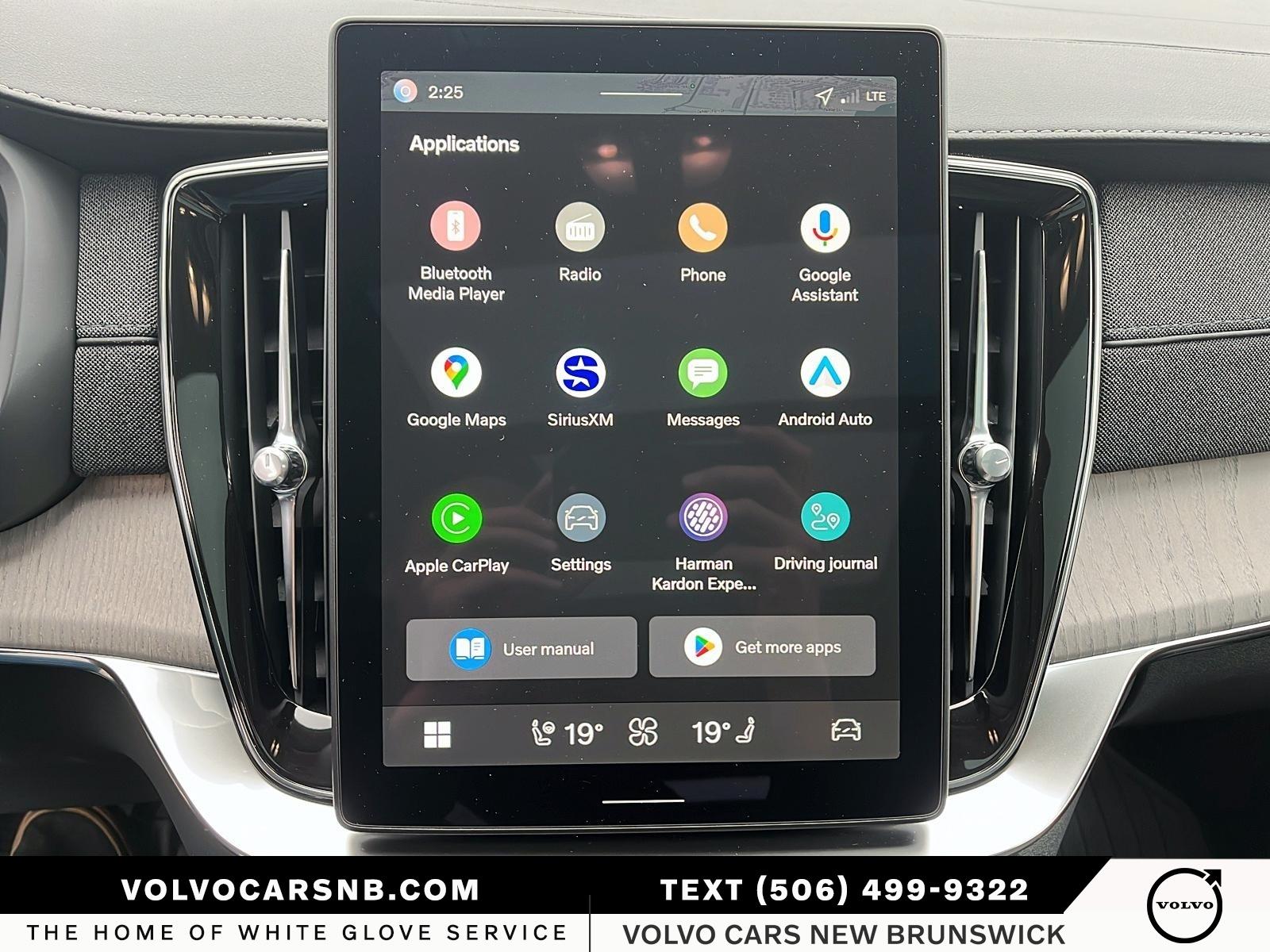 2026 Volvo XC90 Plug-In Hybrid T8 Ultra Dark Theme