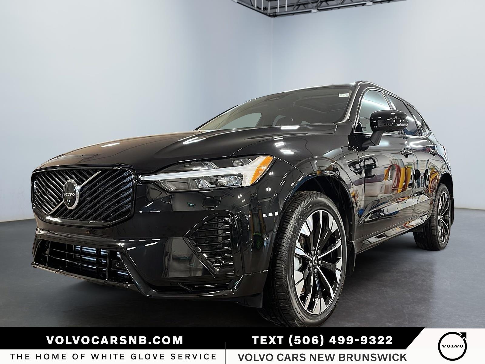 2026 Volvo XC60 Plug-In Hybrid  T8 Ultra Dark Theme