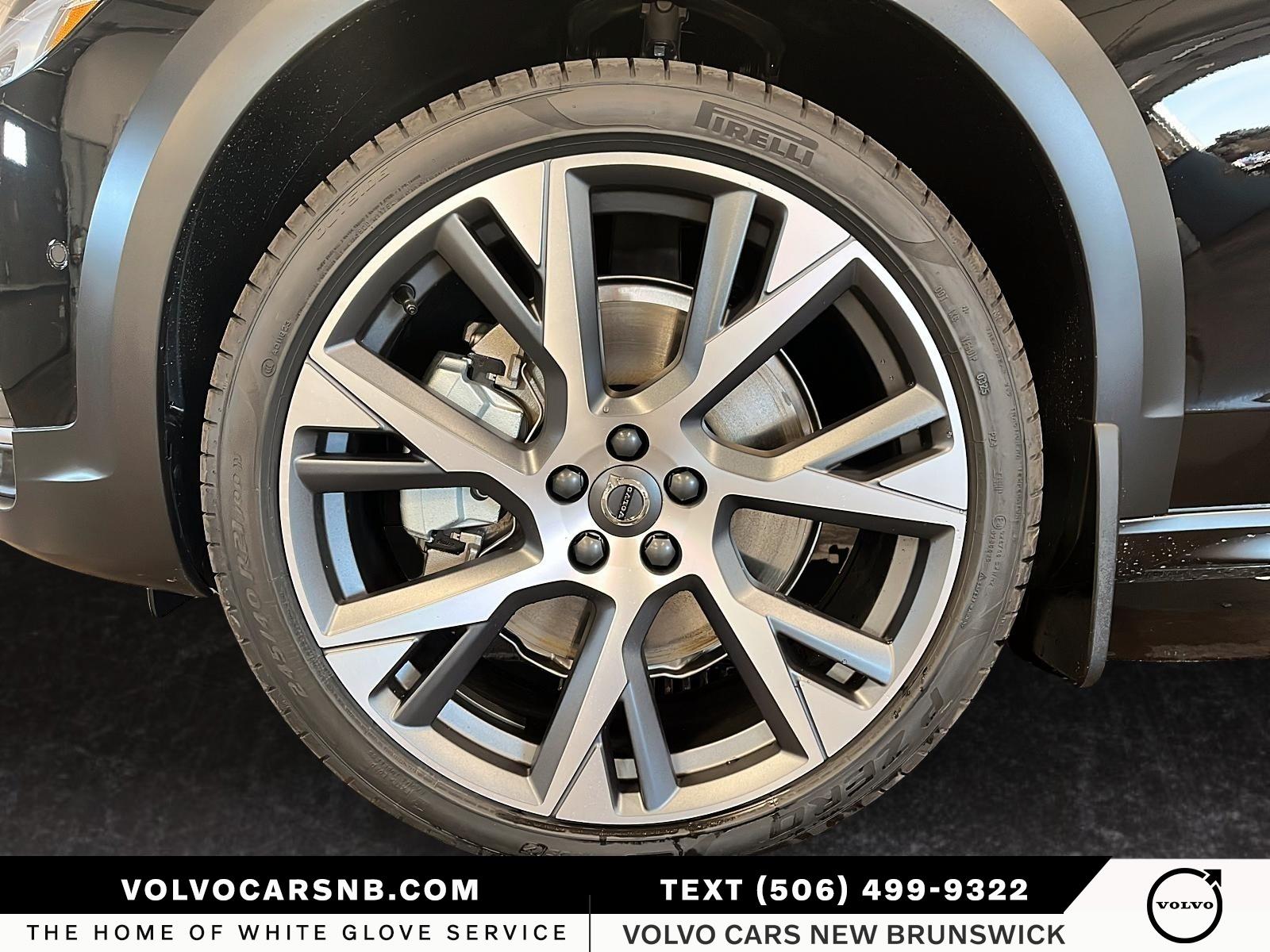 2026 Volvo V90 Cross Country B6 Ultra