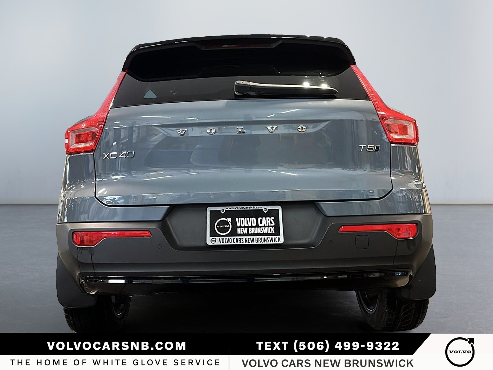 2021 Volvo XC40 T5 R-Design