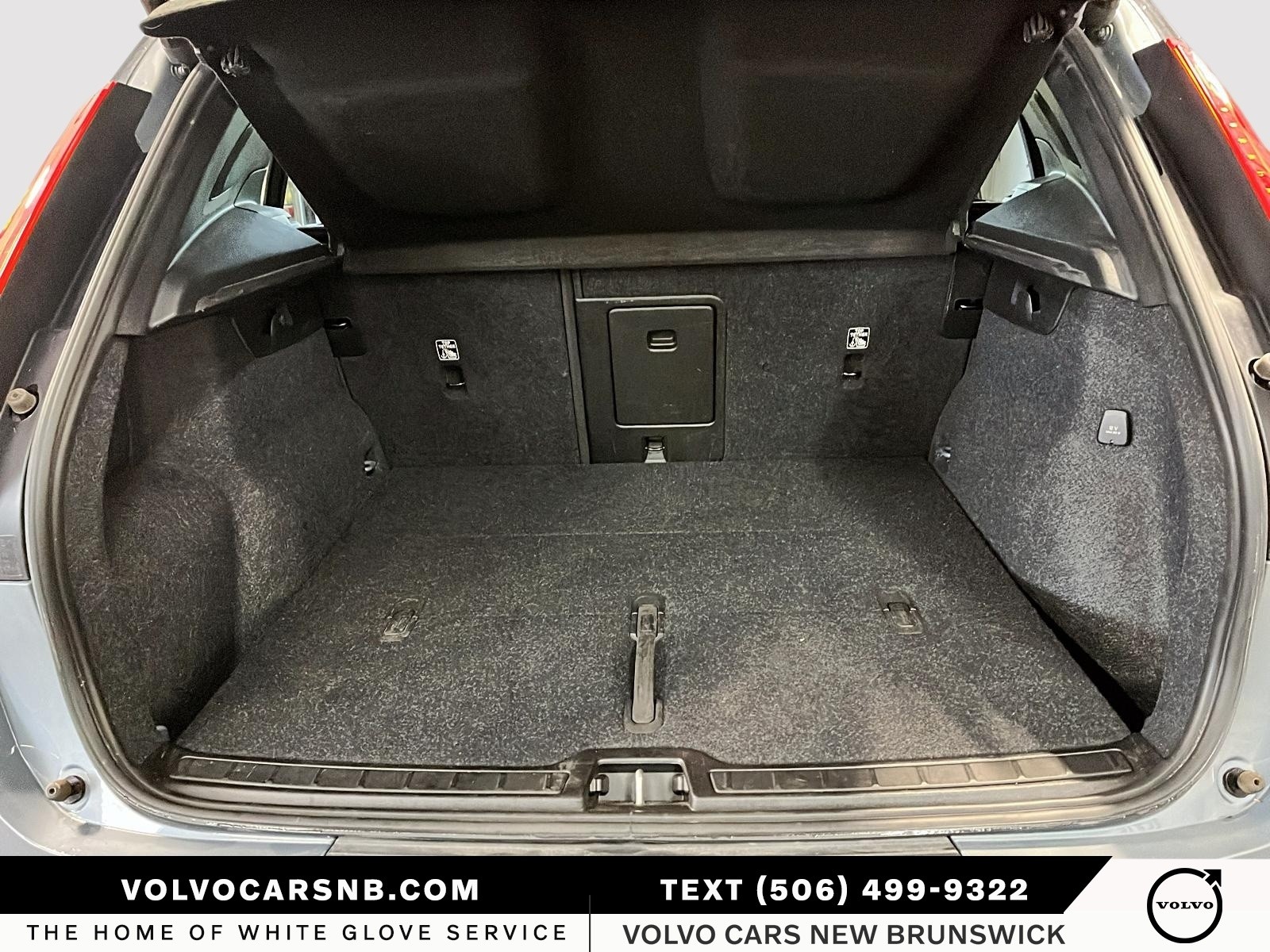 2021 Volvo XC40 T5 R-Design