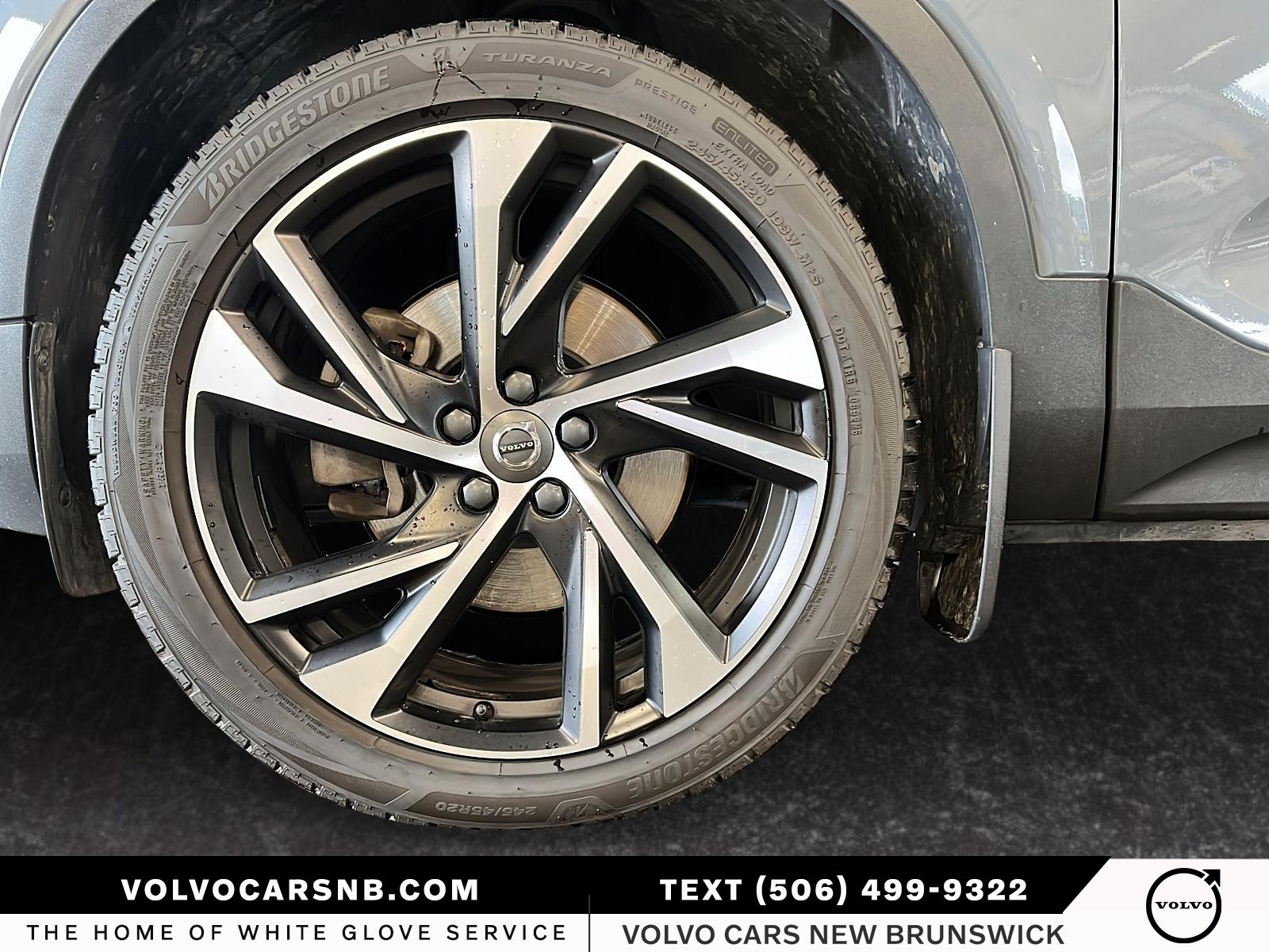 2021 Volvo XC40 T5 R-Design