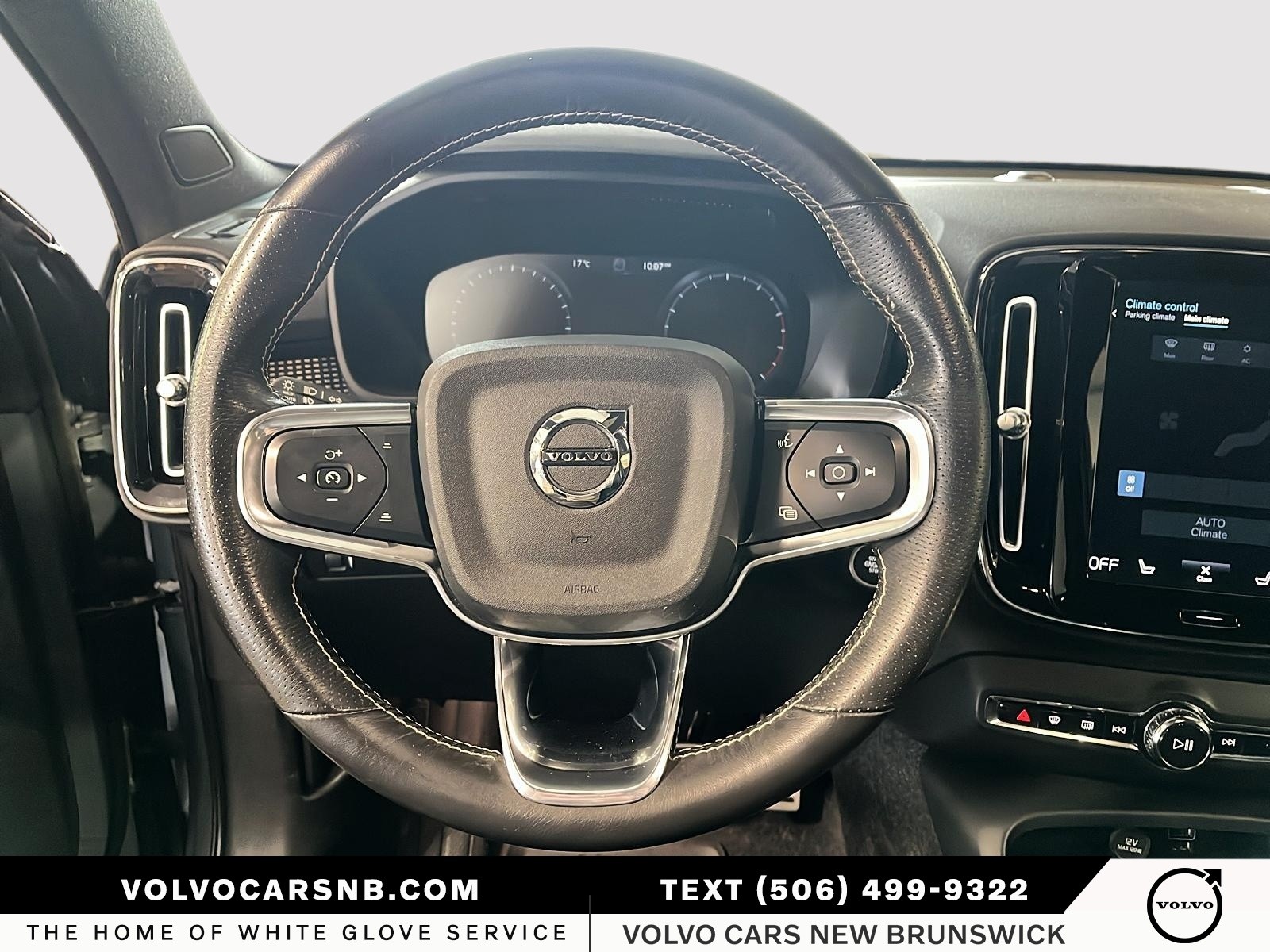 2021 Volvo XC40 T5 R-Design