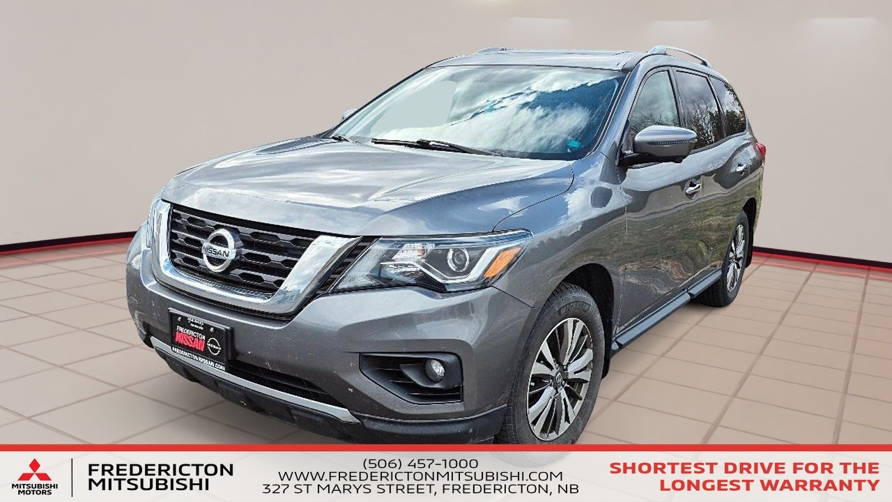 2018 Nissan Pathfinder  SL Premium