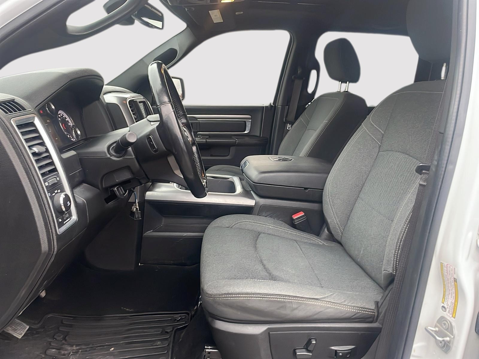 2021 RAM 1500 Classic SLT