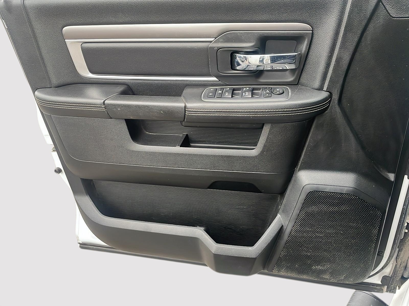 2021 RAM 1500 Classic SLT