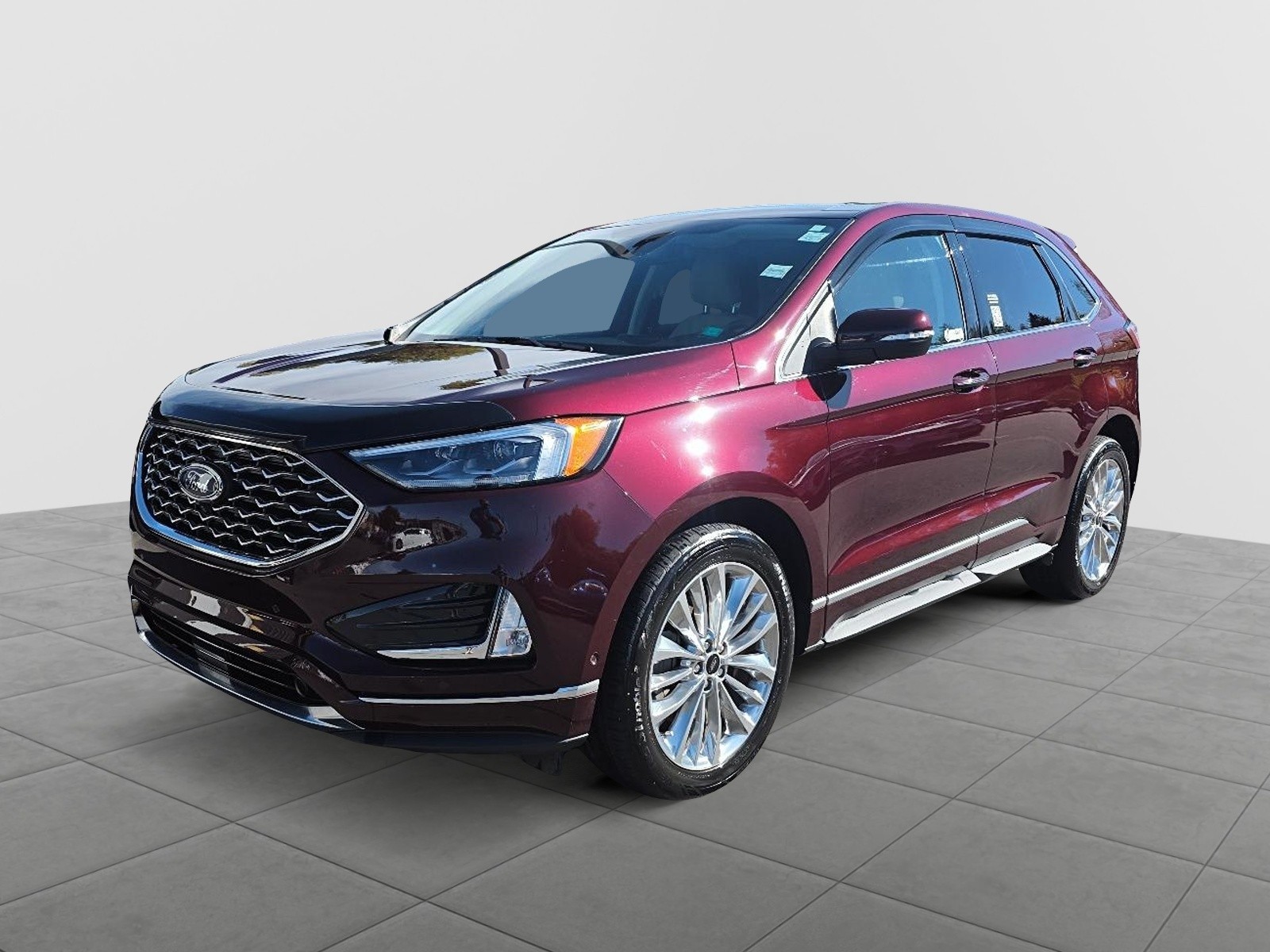 2022 Ford Edge  Titanium