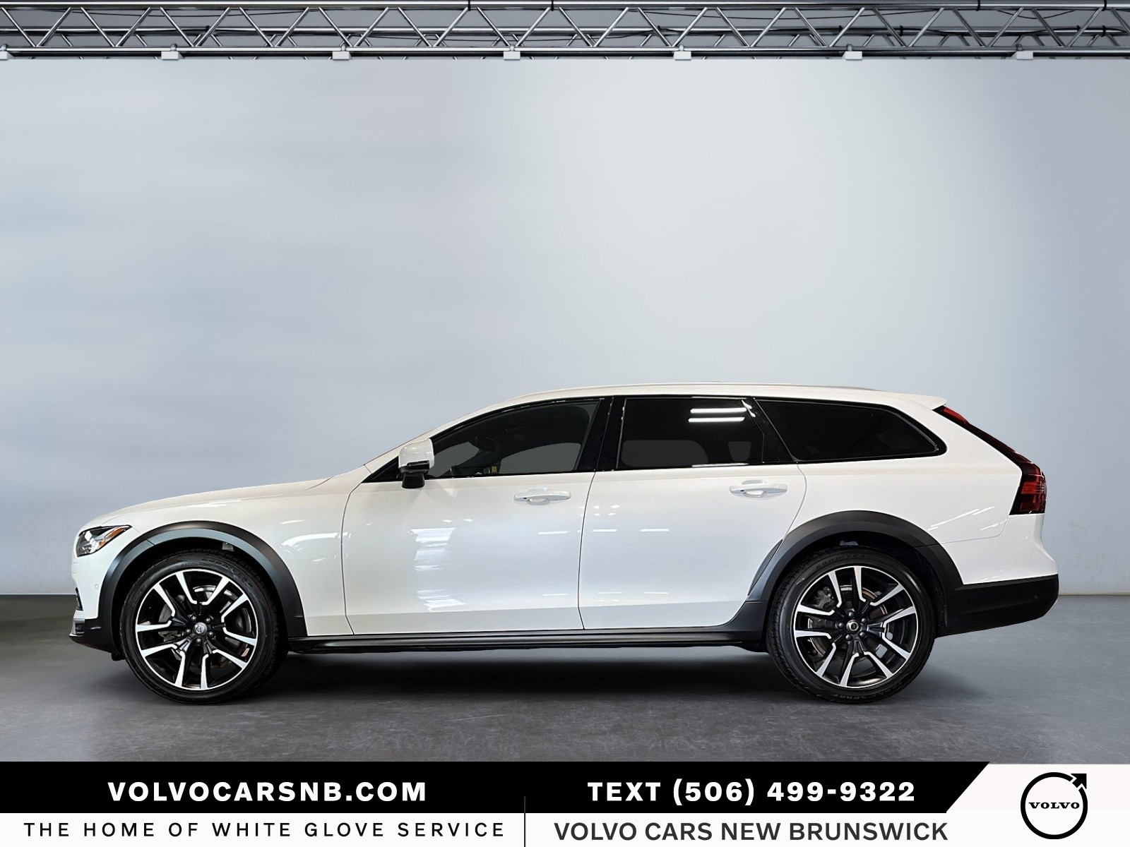 2024 Volvo V90 Cross Country B6 Ultimate