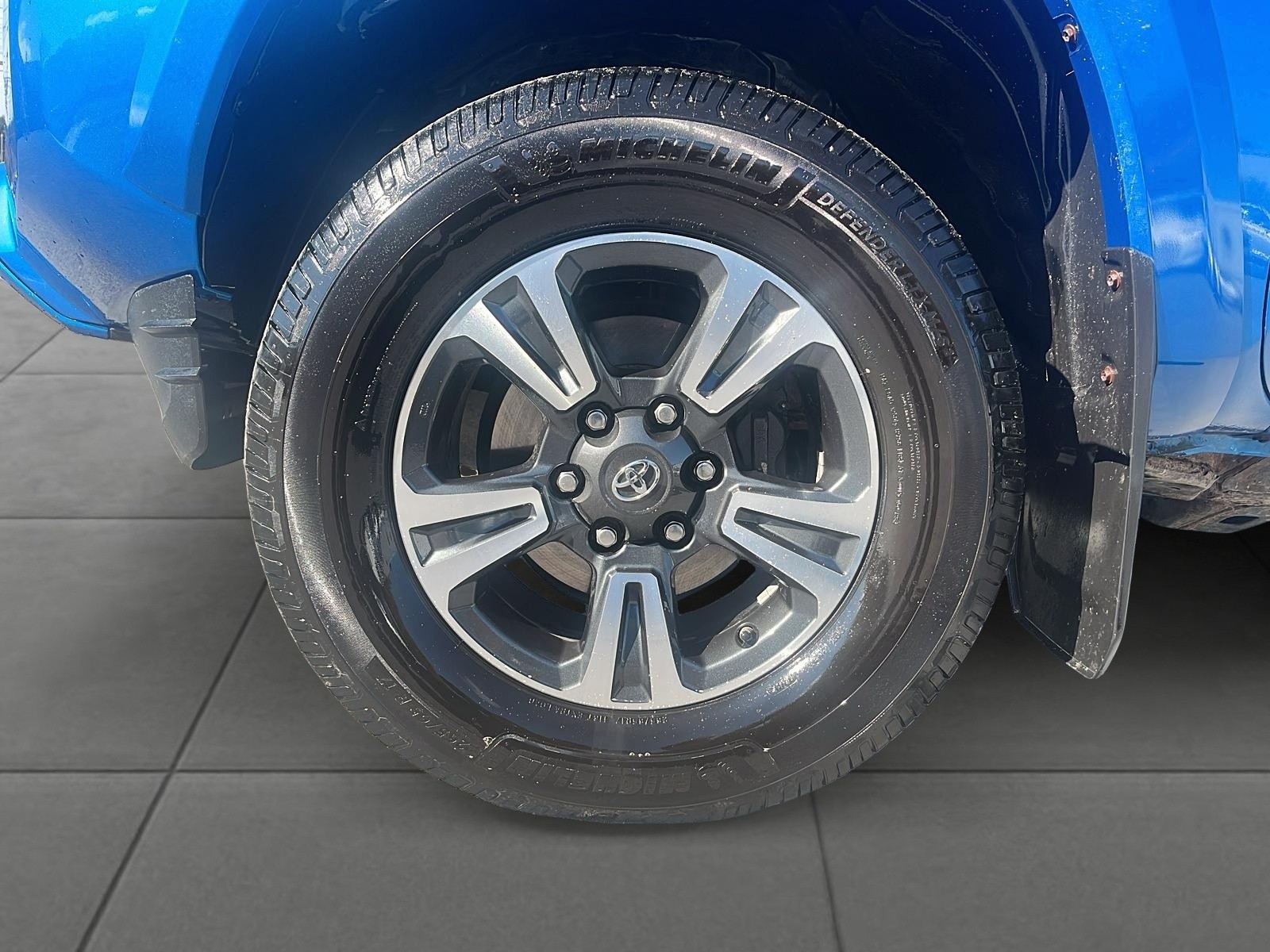 2017 Toyota Tacoma SR5