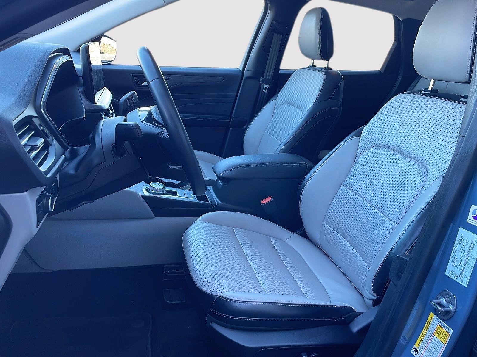 2023 Ford Escape Platinum