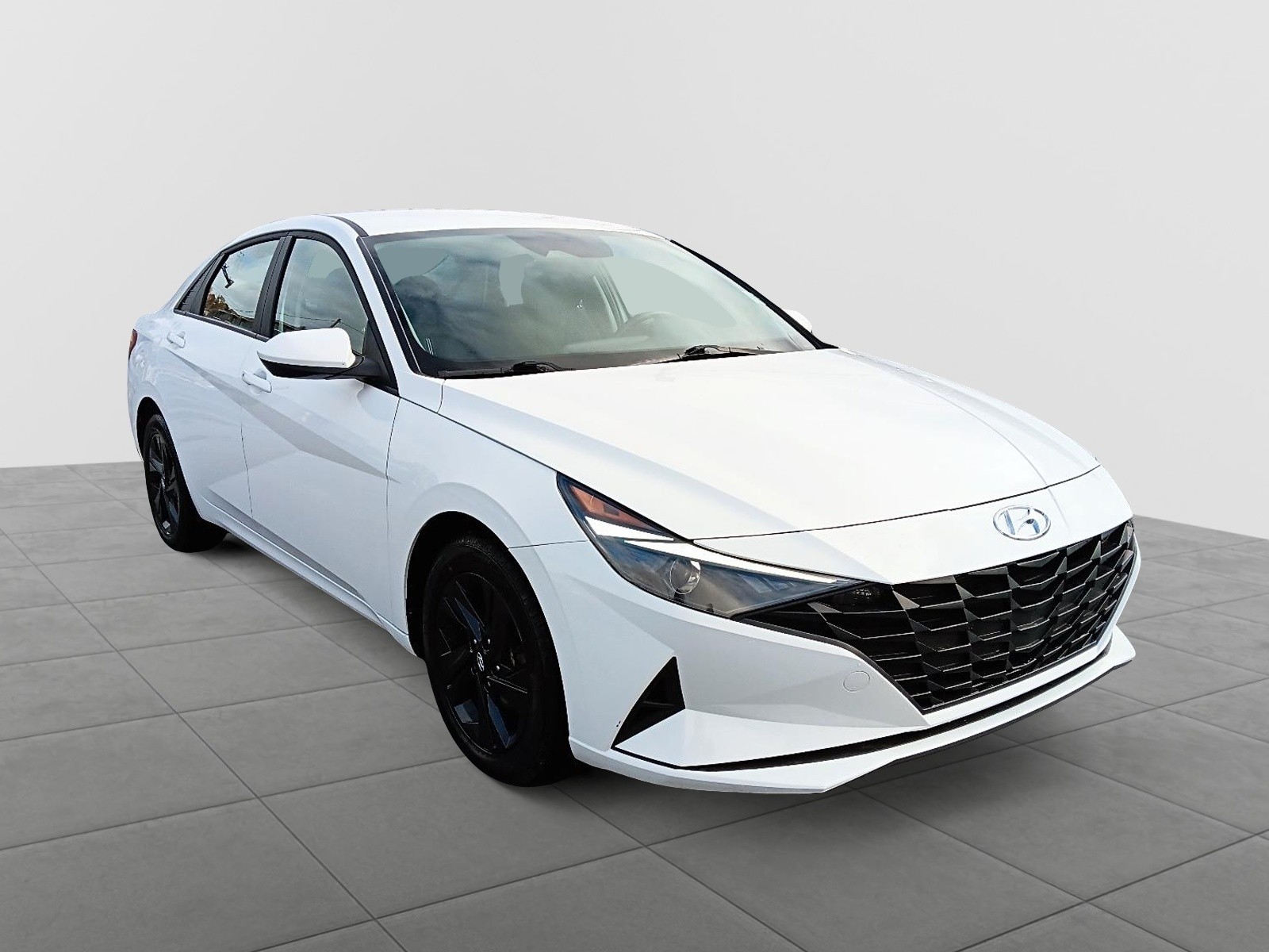 2023 Hyundai Elantra Preferred