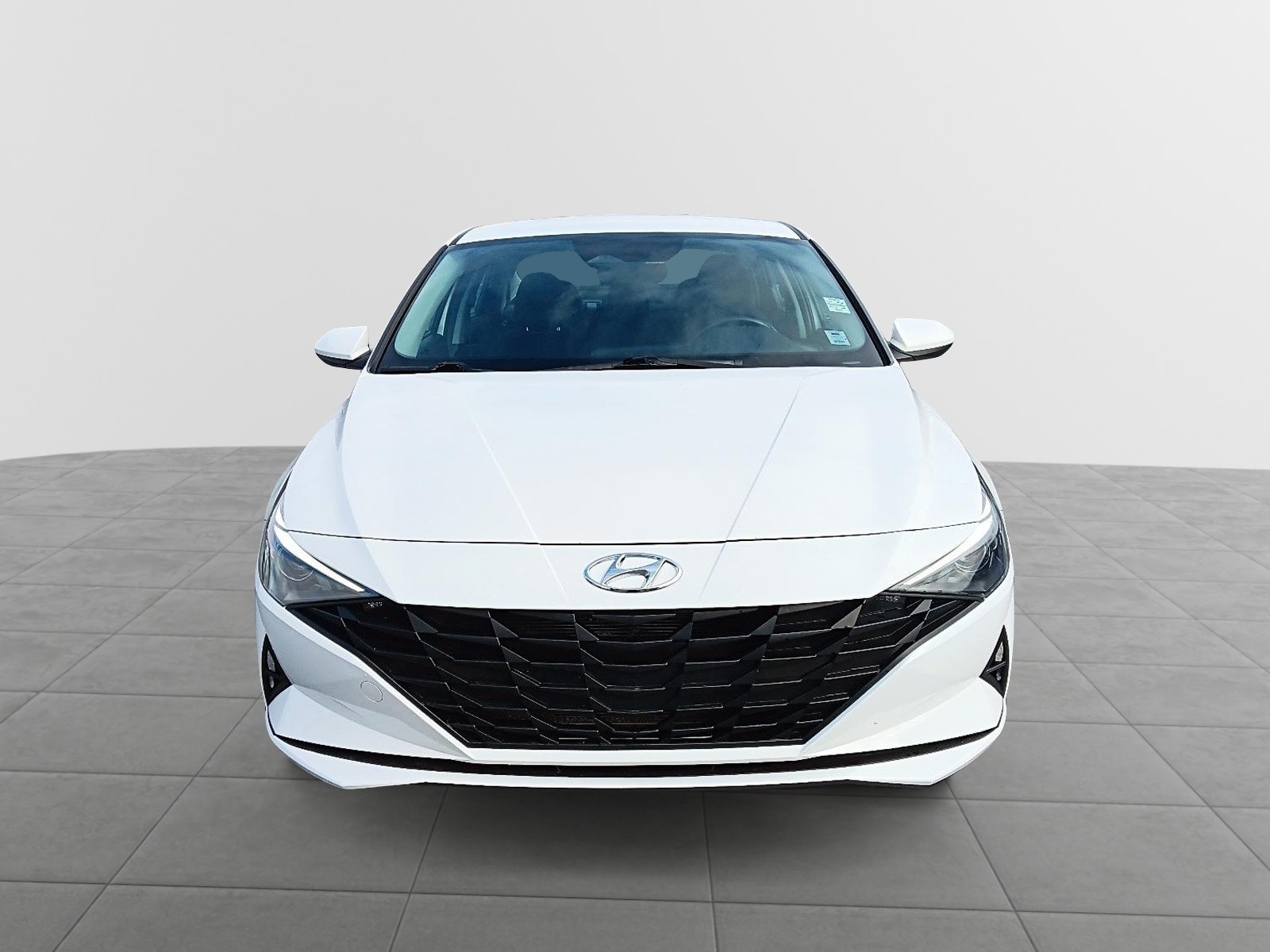 2023 Hyundai Elantra Preferred