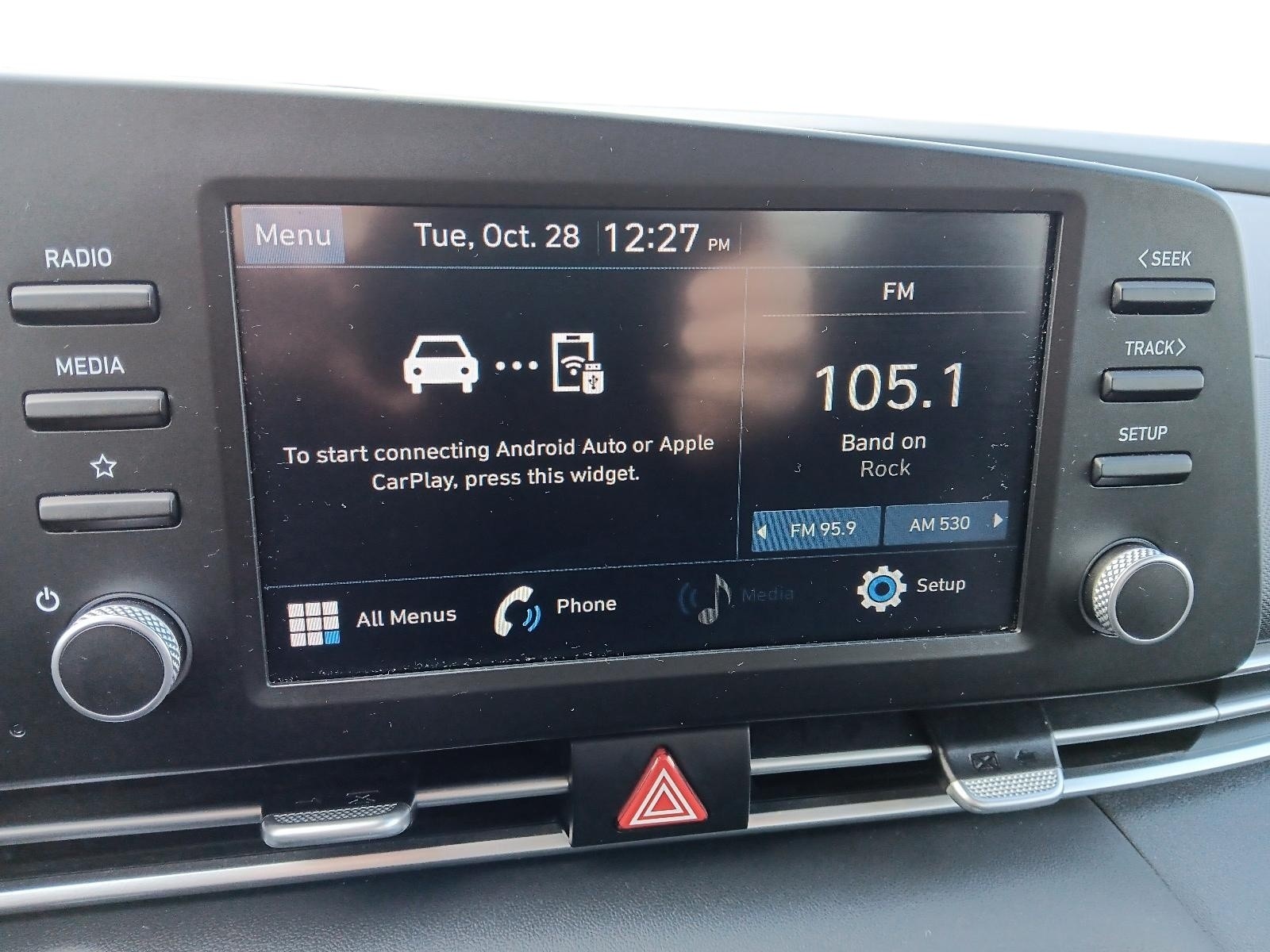 2023 Hyundai Elantra Preferred