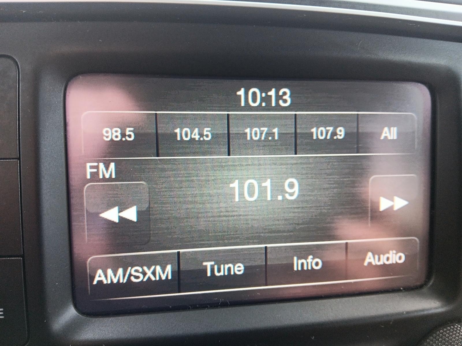 2022 RAM 1500 Classic SLT