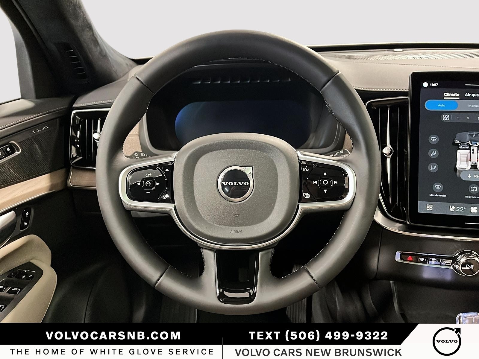 2026 Volvo XC90 B6 Ultra Bright Theme