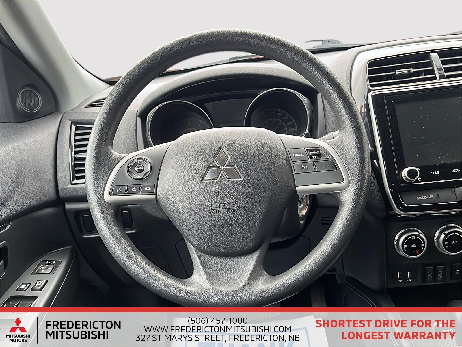 2024 Mitsubishi RVR ES