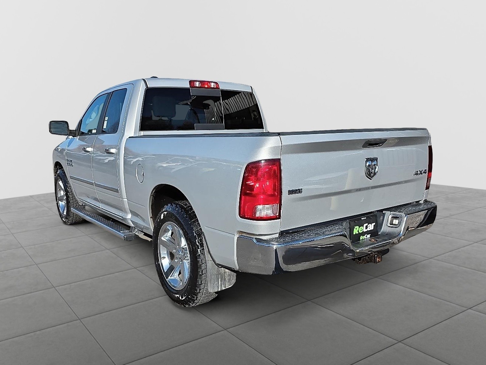 2016 RAM 1500 SLT