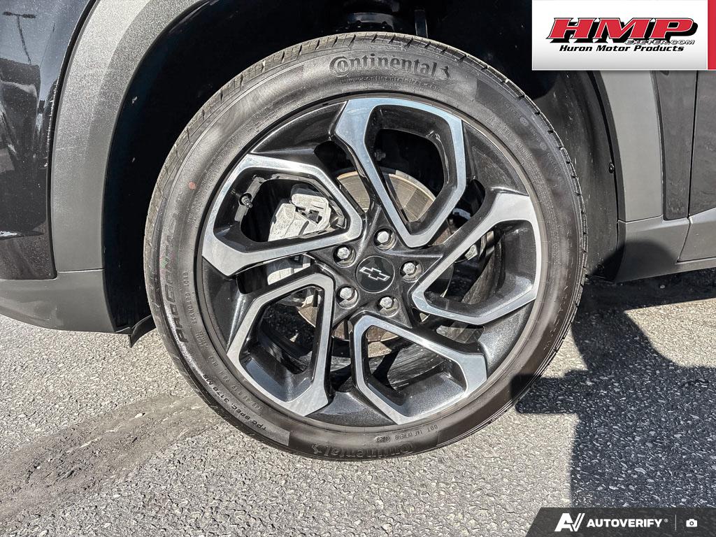 used 2025 Chevrolet Trax car, priced at $27,284