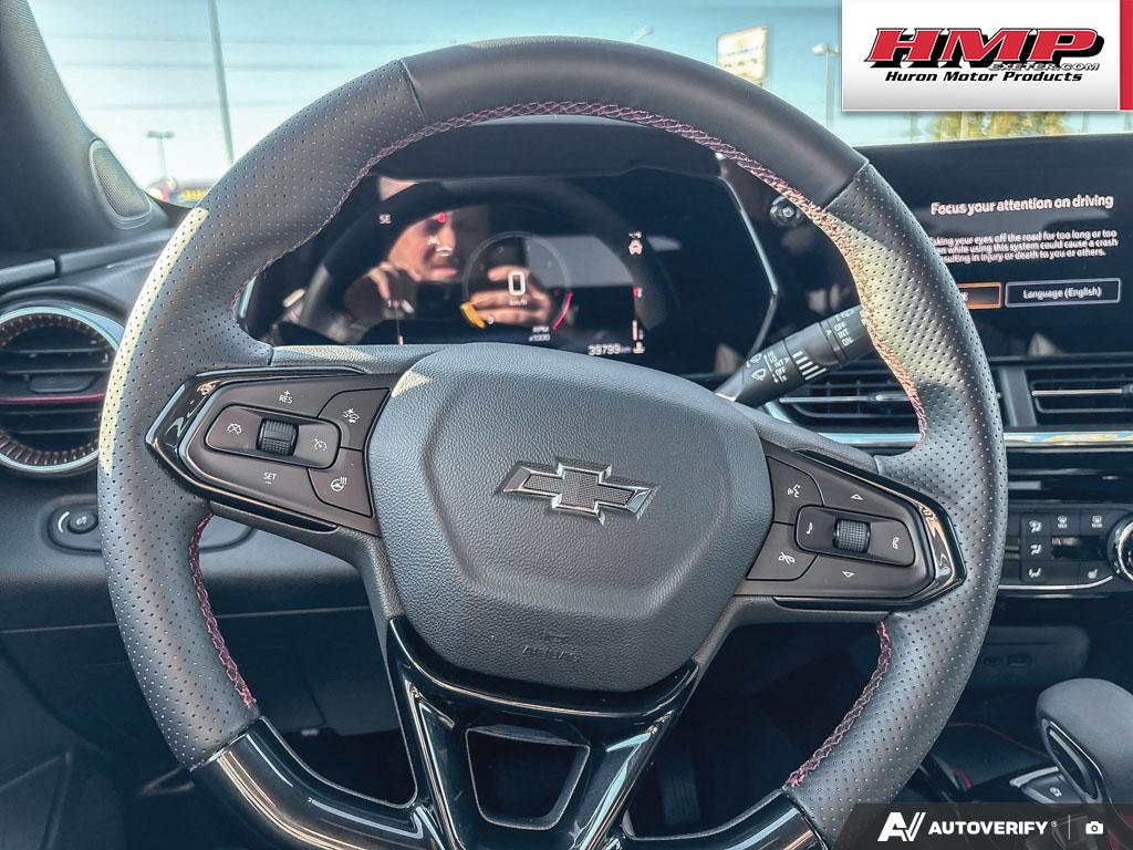 used 2025 Chevrolet Trax car, priced at $27,284