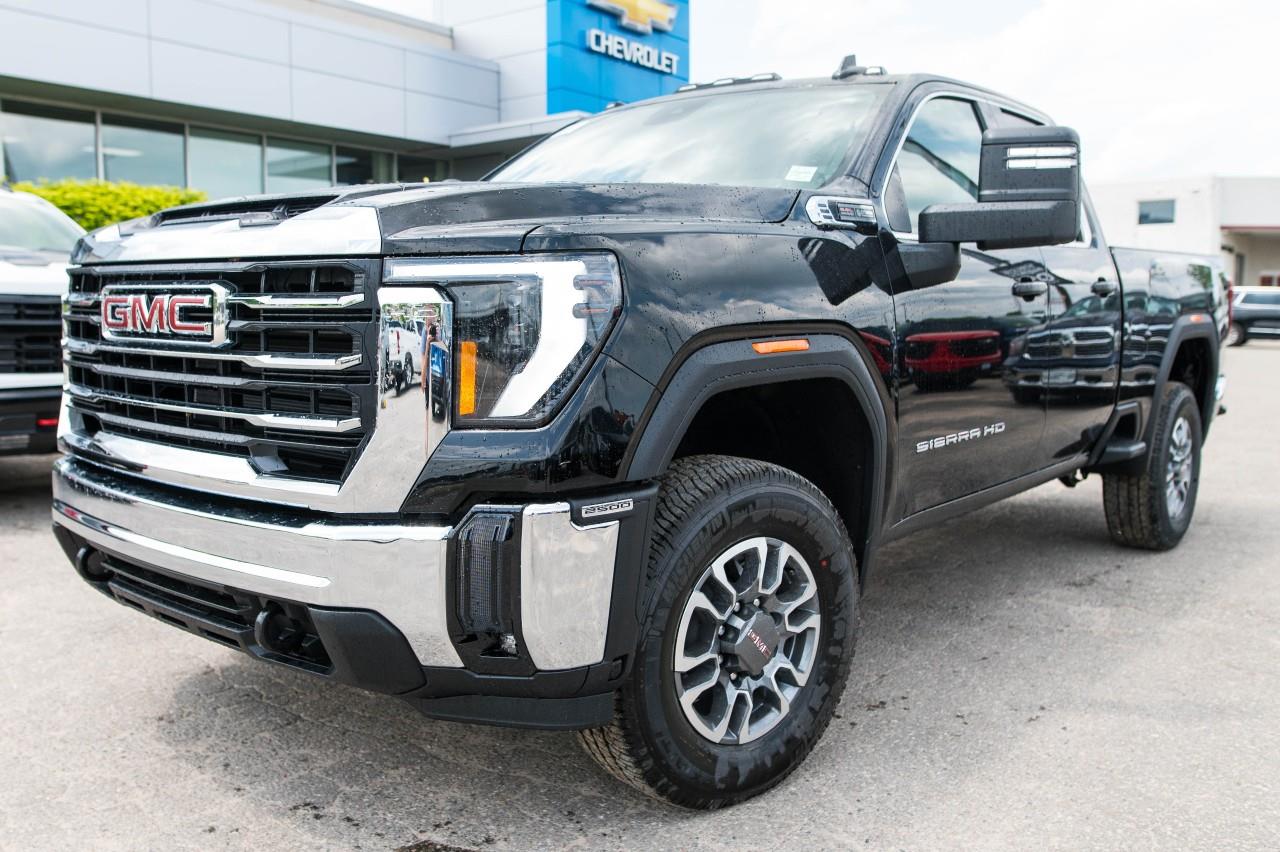 GMC Sierra 2500HD SLE Double Cab 4WD 2025