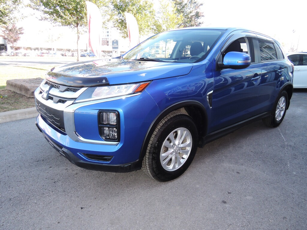 2023 Mitsubishi RVR