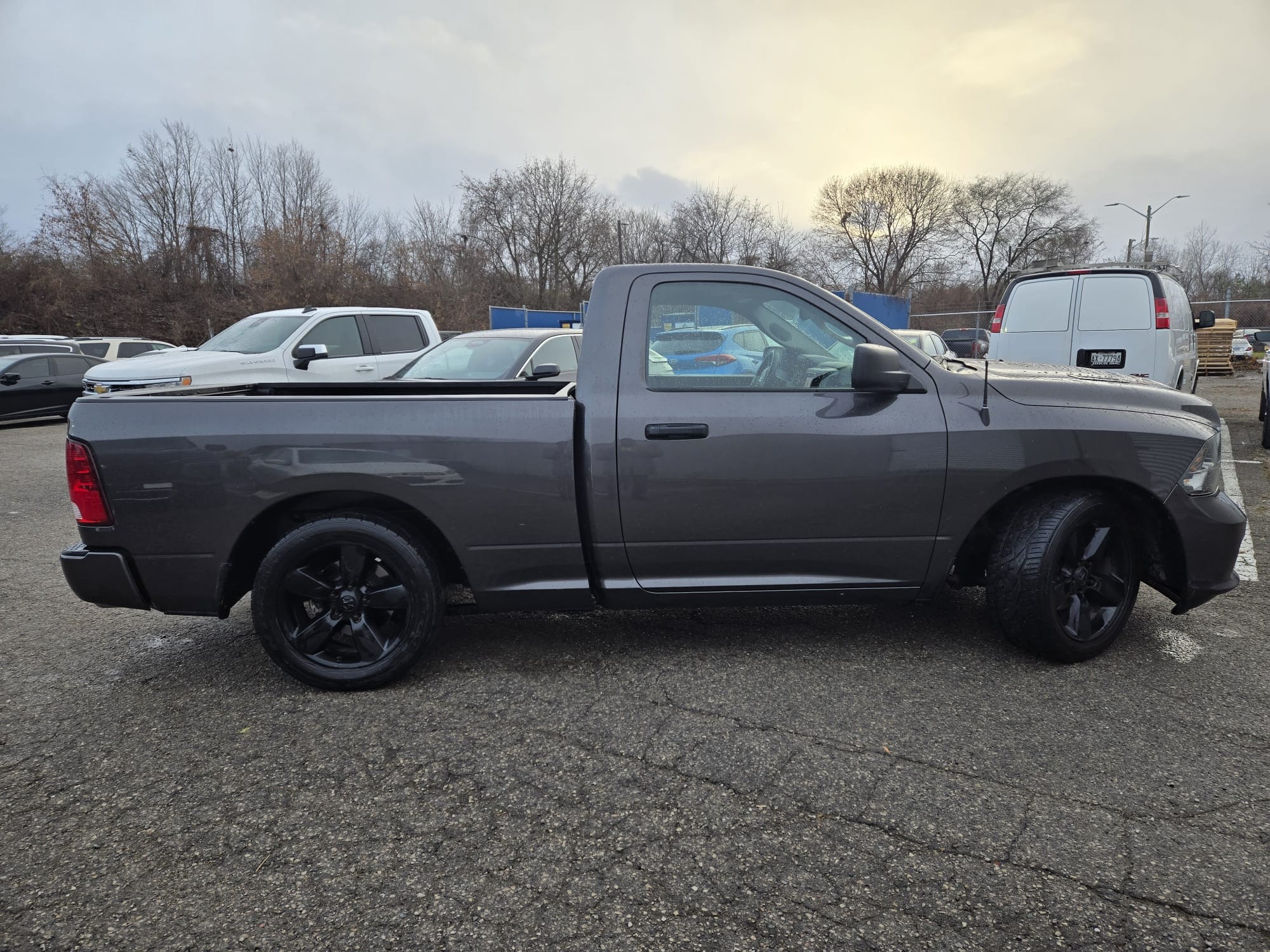 used 2022 Ram 1500 Classic car, priced at $35,000