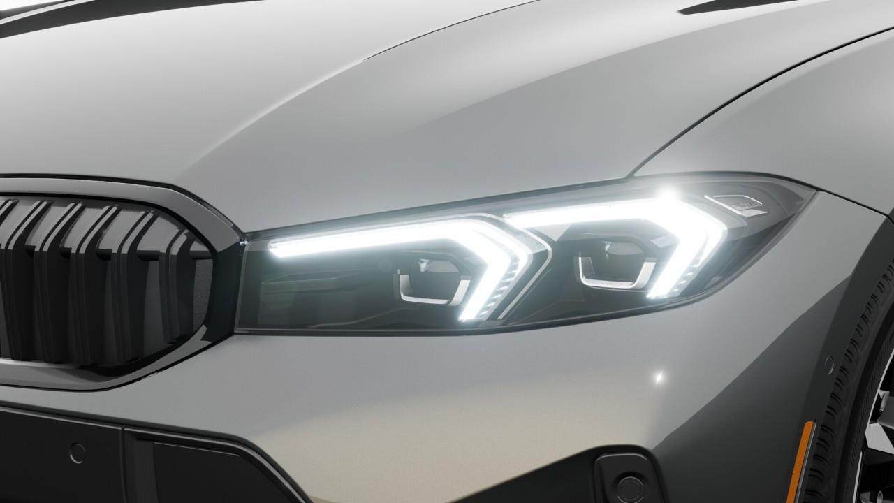 2026 BMW 330i xDrive, 多伦多, 全款车