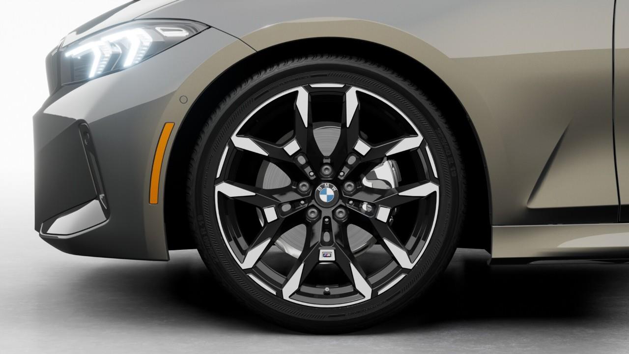 2026 BMW 330i xDrive, 多伦多, 全款车