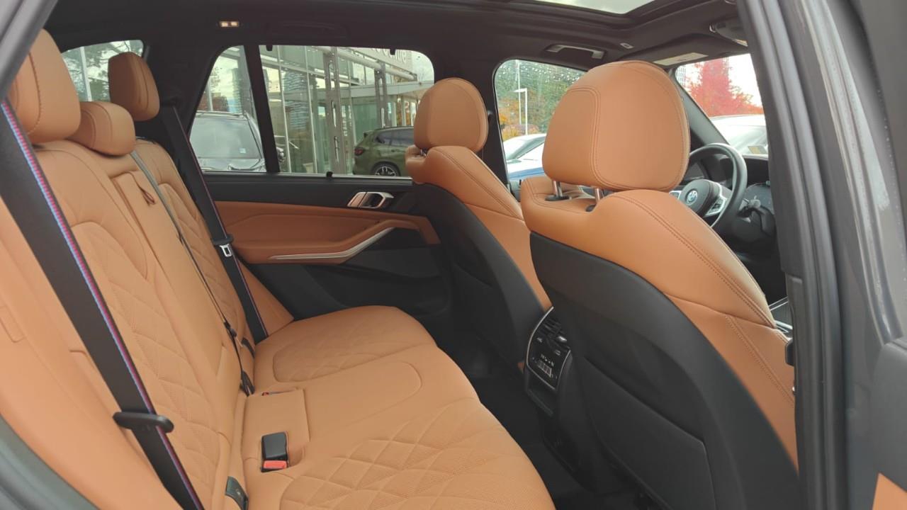 2023 BMW X5 xDrive40i, 多伦多, 全款车