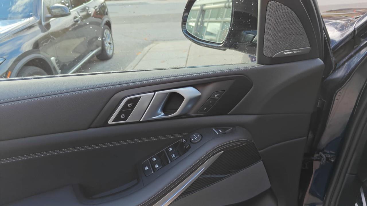 2023 BMW X5 xDrive40i, 多伦多, 全款车