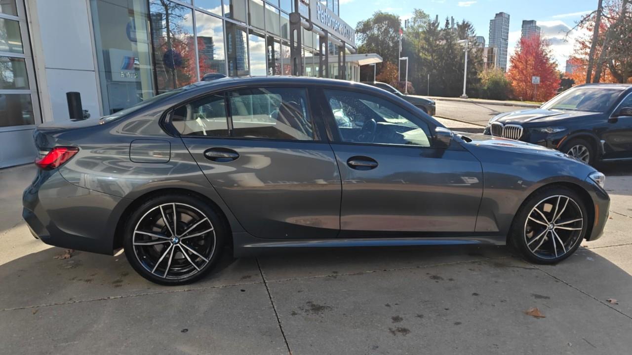 2022 BMW 330i xDrive, 多伦多, 全款车