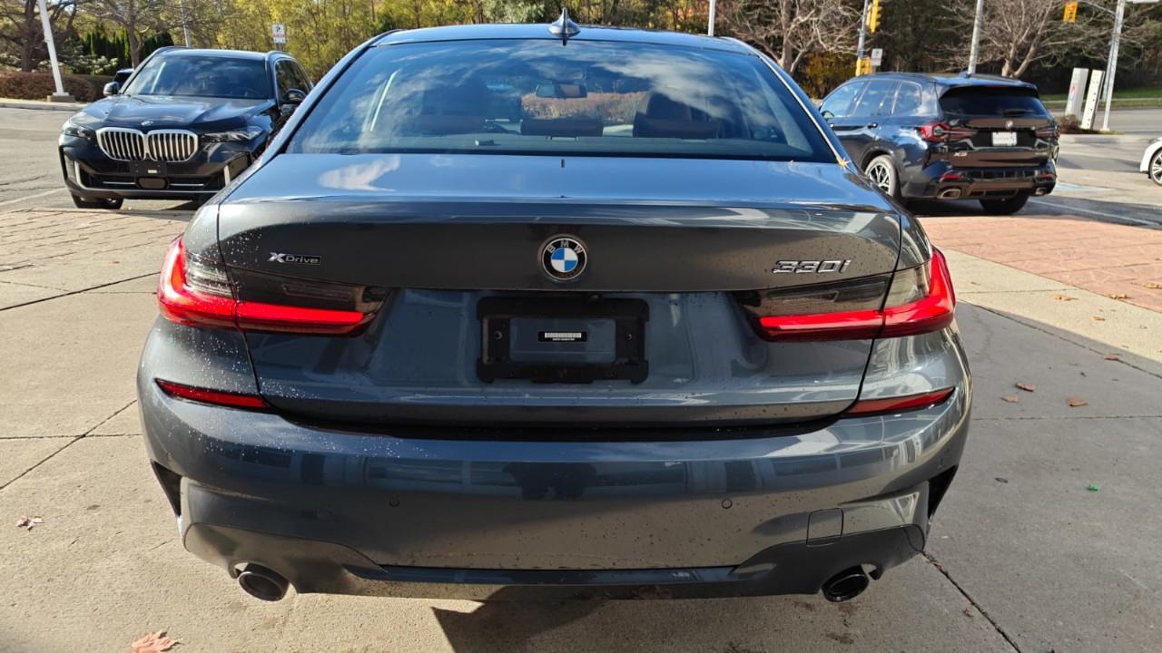 2022 BMW 330i xDrive, 多伦多, 全款车