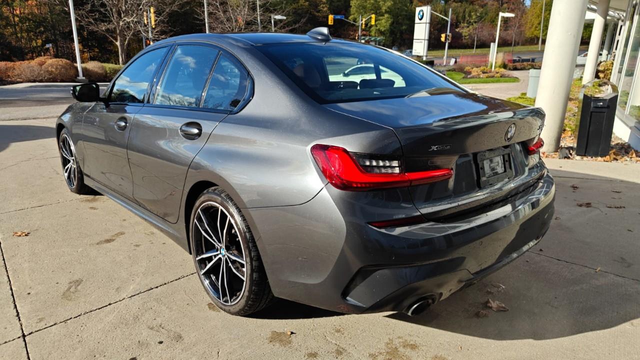 2022 BMW 330i xDrive, 多伦多, 全款车