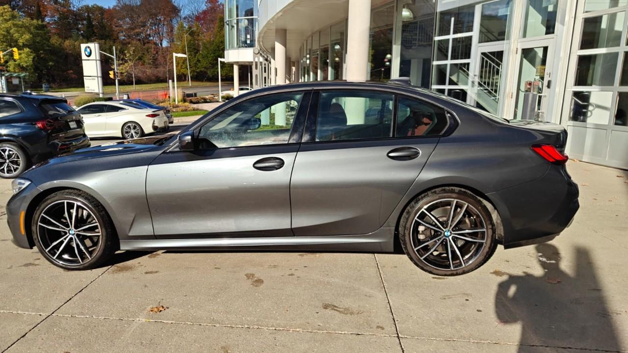 2022 BMW 330i xDrive, 多伦多, 全款车