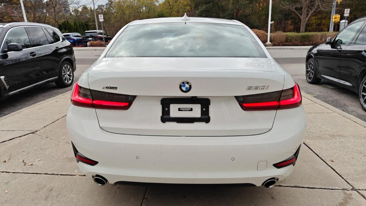 2022 BMW 330i xDrive, 多伦多, 全款车