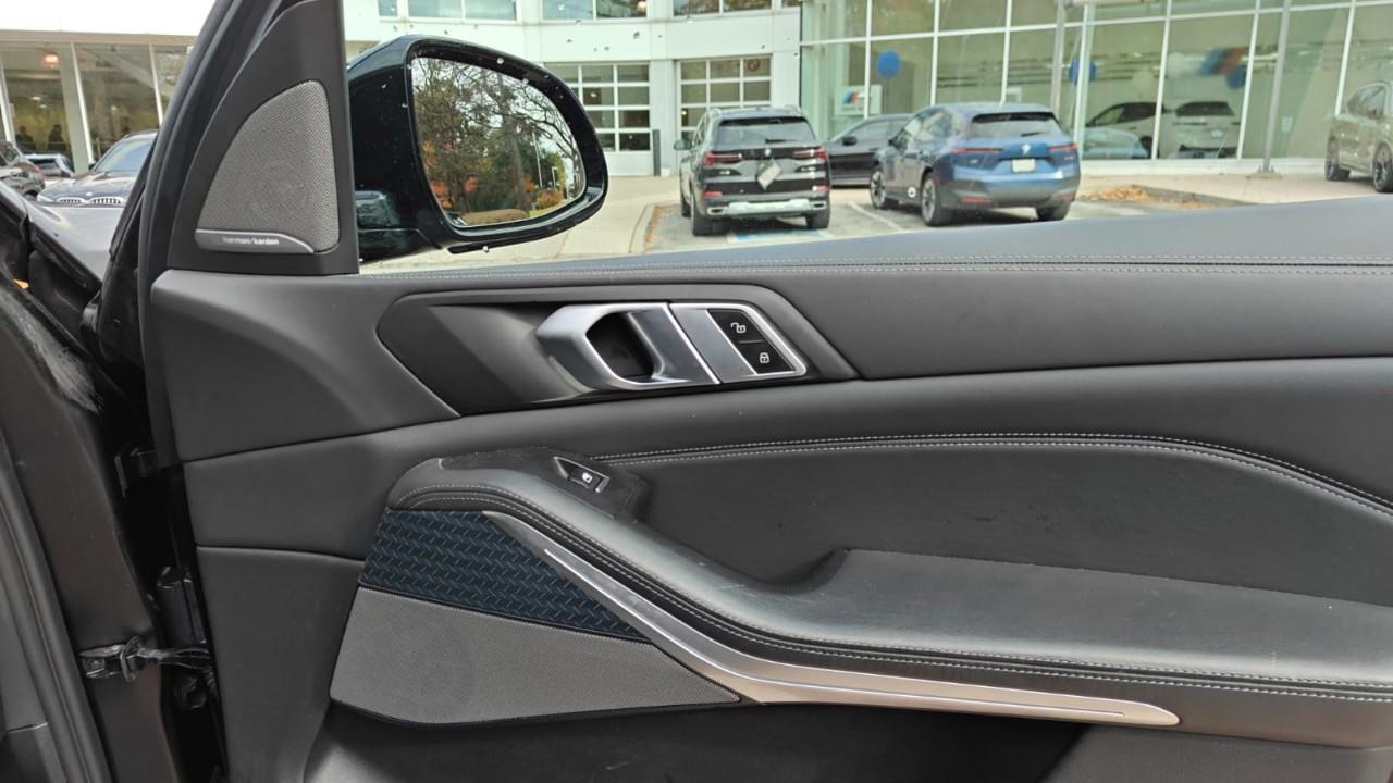 2022 BMW X5 xDrive40i, Toronto, Cash