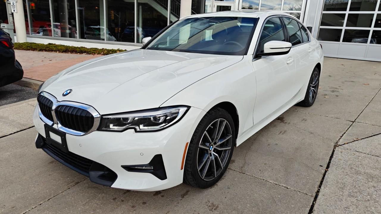 2022 BMW 330i xDrive, 多伦多, 全款车