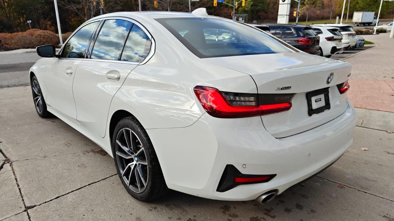 2022 BMW 330i xDrive, 多伦多, 全款车