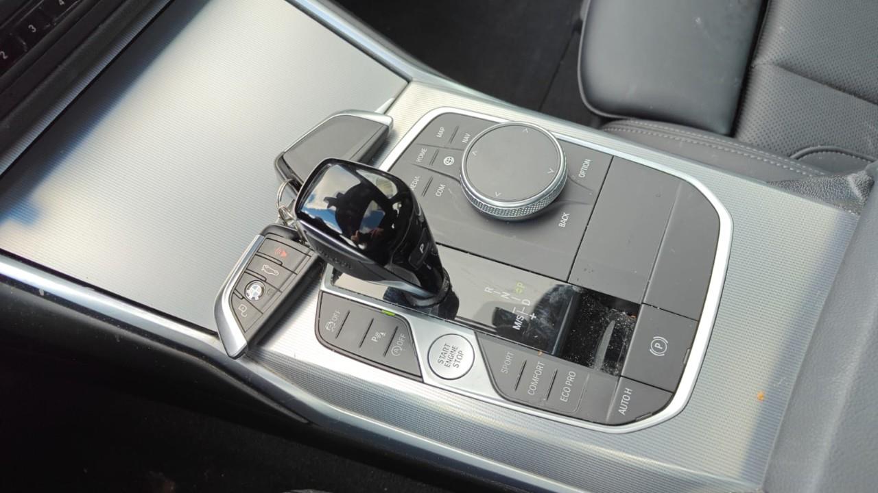 2022 BMW 330i xDrive, 多伦多, 全款车