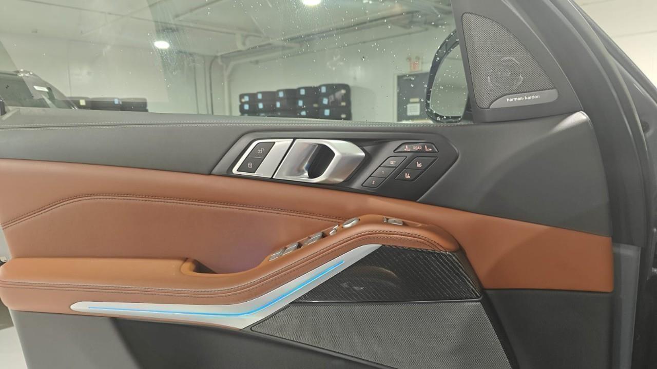 used 2023 BMW X7 car, priced at $89,992