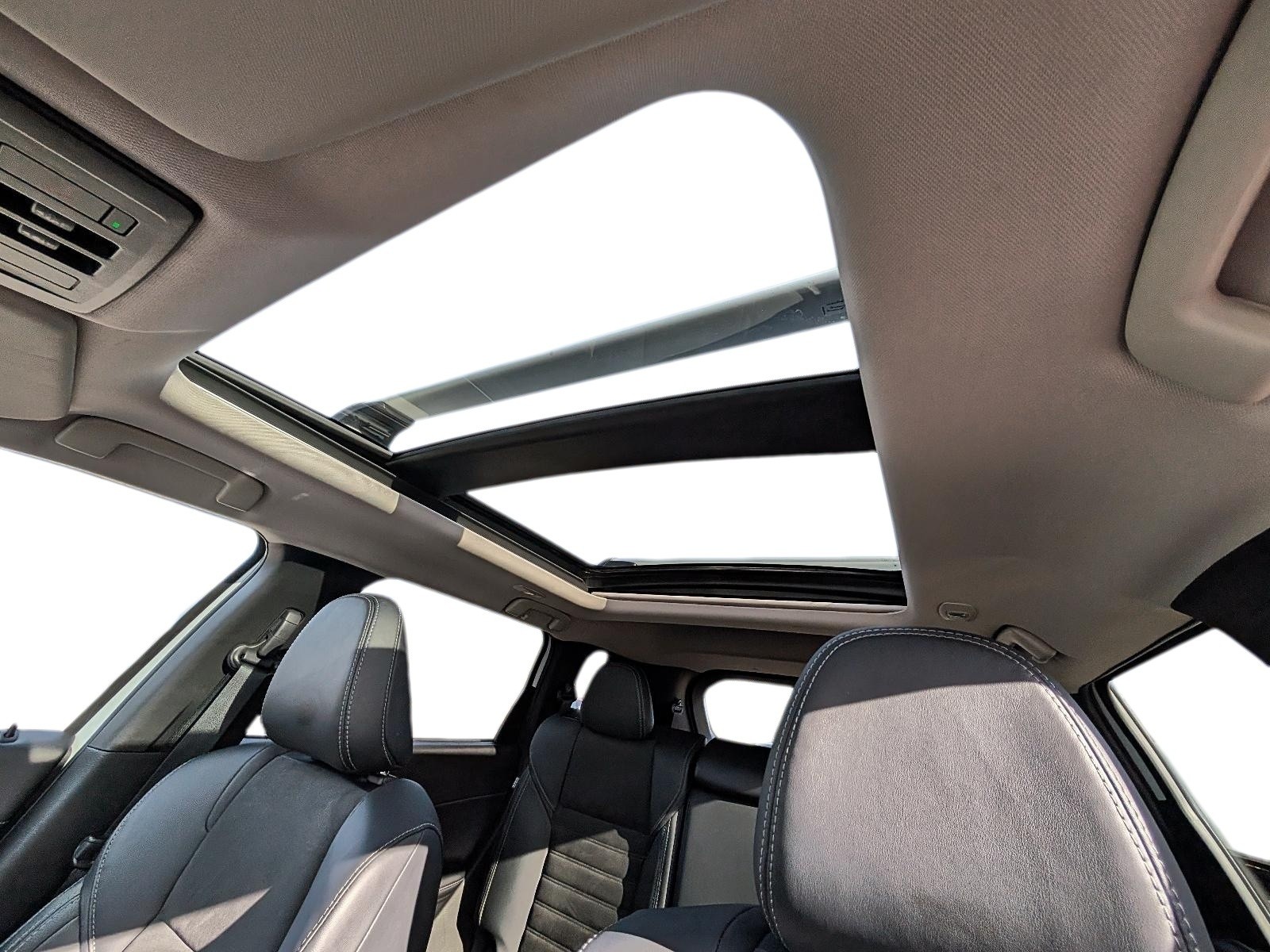 2024 Mitsubishi Outlander Plug-In Hybrid LE