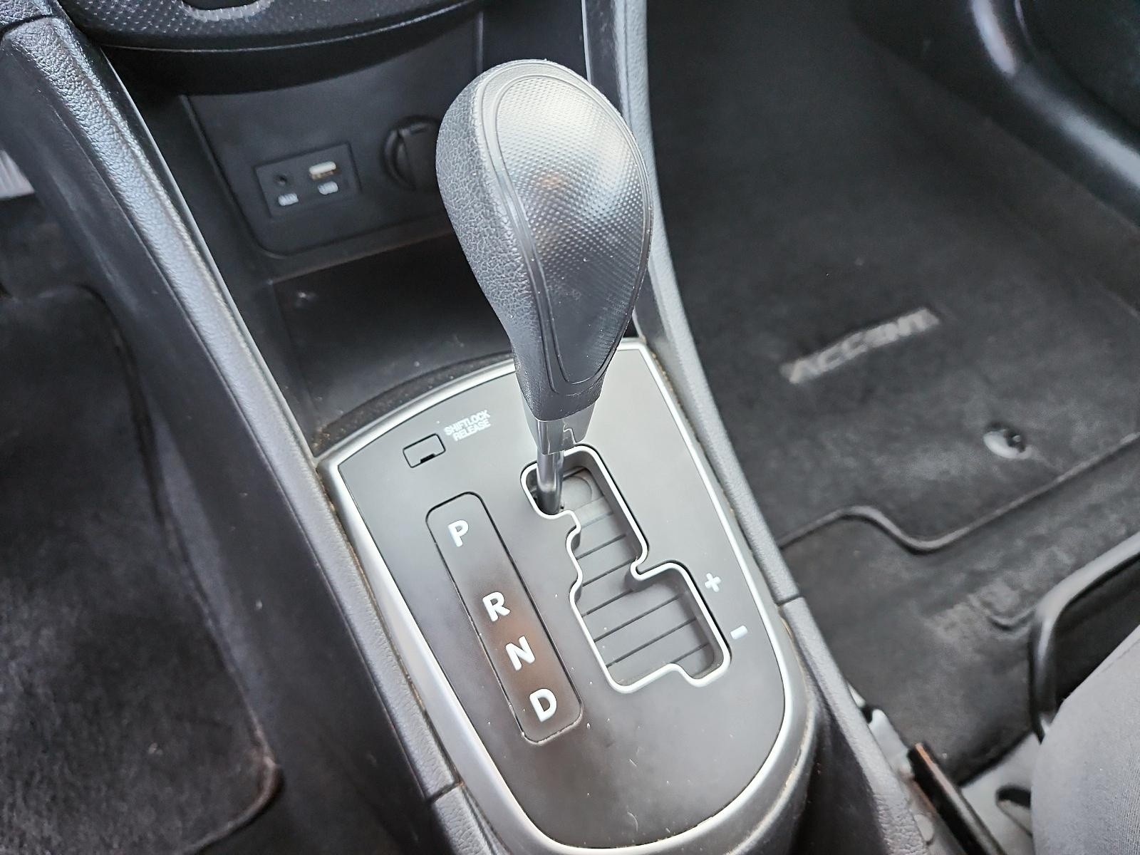 2016 Hyundai Accent GL